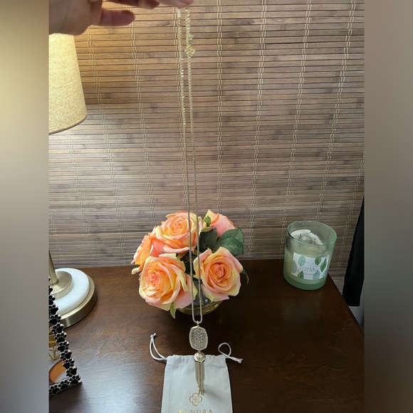 Kendra Scott Benning necklace - Picture 3 of 5